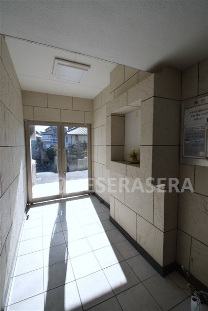 千里ロイヤルハイツの物件外観写真