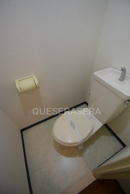 ヒルトップ千里山の物件内観写真