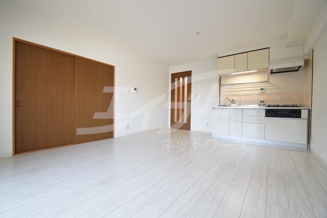 パールコート千里山の物件内観写真