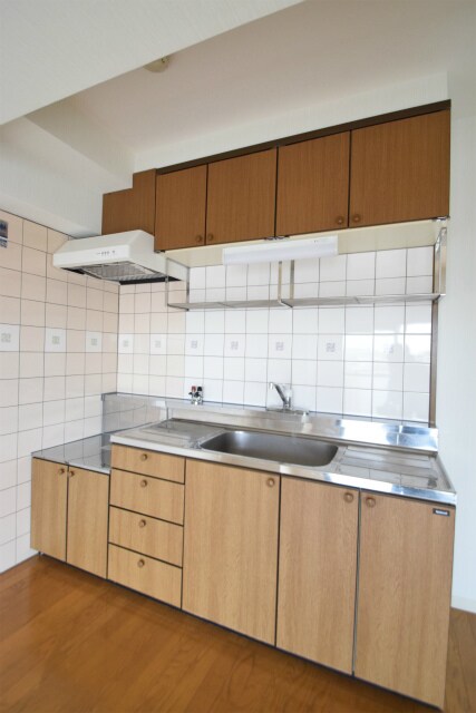 ＲＯＮＡ　ＨＹＡＴＴの物件内観写真