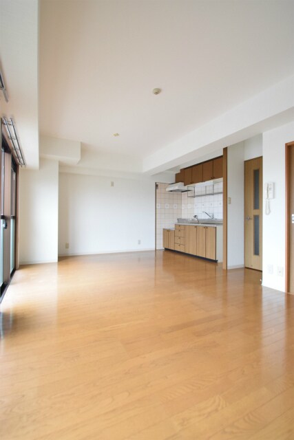 ＲＯＮＡ　ＨＹＡＴＴの物件内観写真