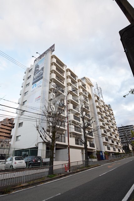 グリースシャトー桃山台の物件外観写真