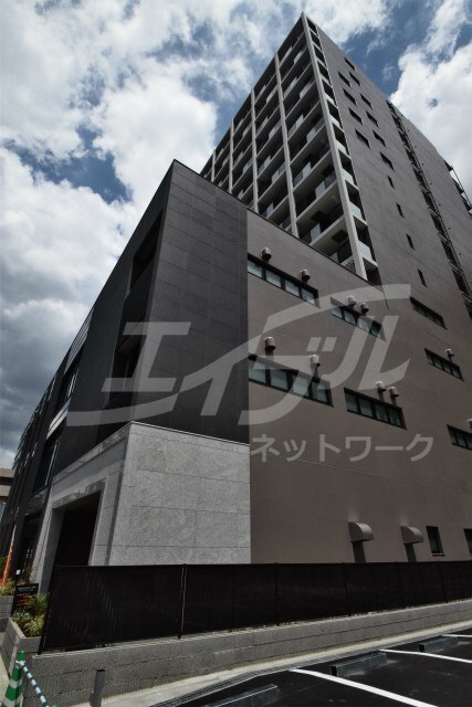 グランセジュール江坂の物件外観写真