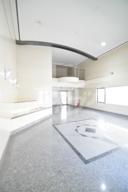 緑地公園駅 徒歩13分 1階の物件外観写真