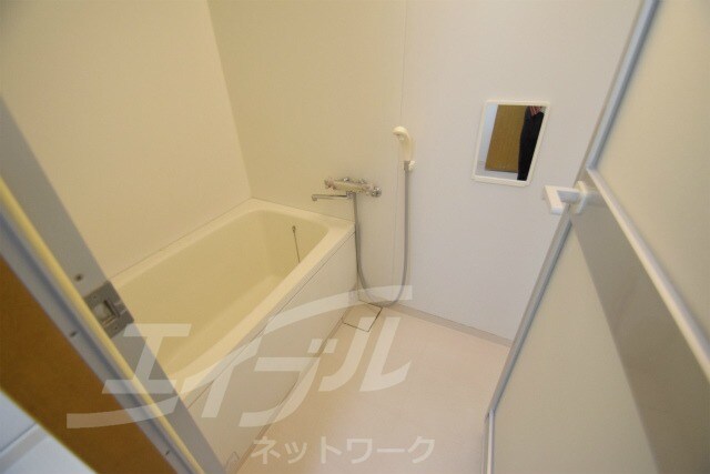 ラフィーネ高塚の物件内観写真