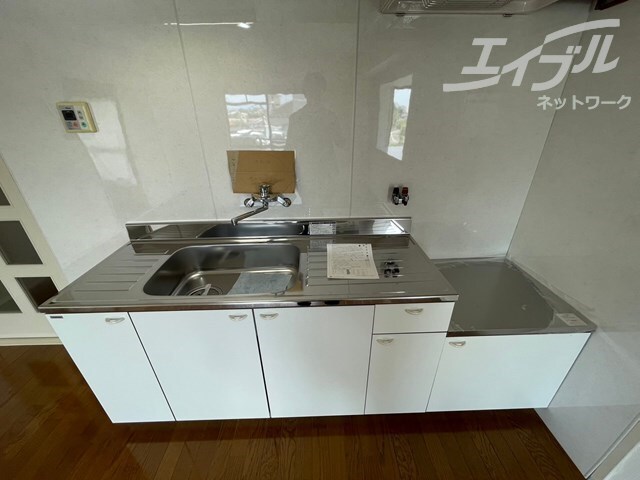 エクレール五月が丘の物件内観写真