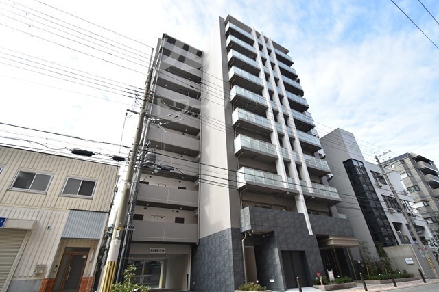 スペーシア江坂南金田の物件外観写真