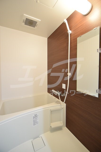 アールエスフラッツの物件内観写真