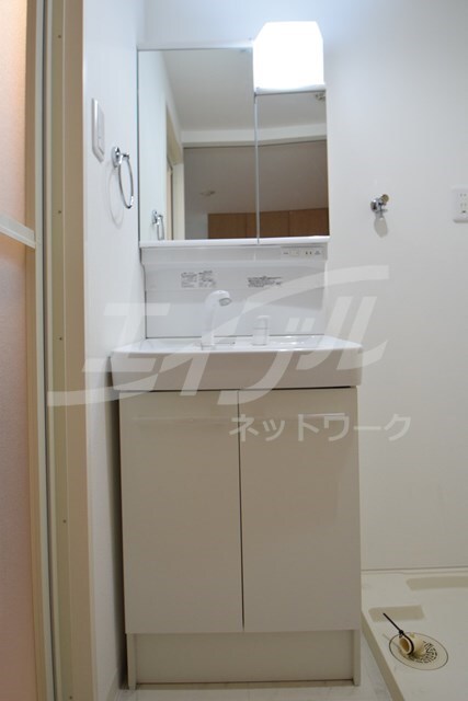 アールエスフラッツの物件内観写真