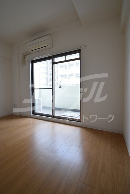 アールエスフラッツの物件内観写真