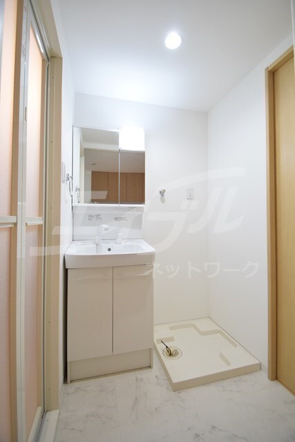 アールエスフラッツの物件内観写真