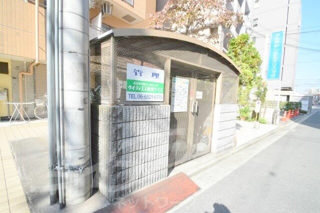 ウィニング・パラ江坂の物件外観写真