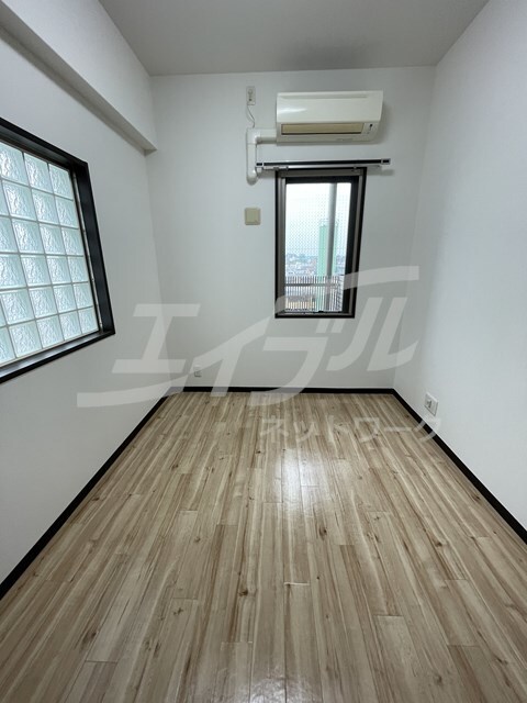 プレジオ江坂の物件内観写真