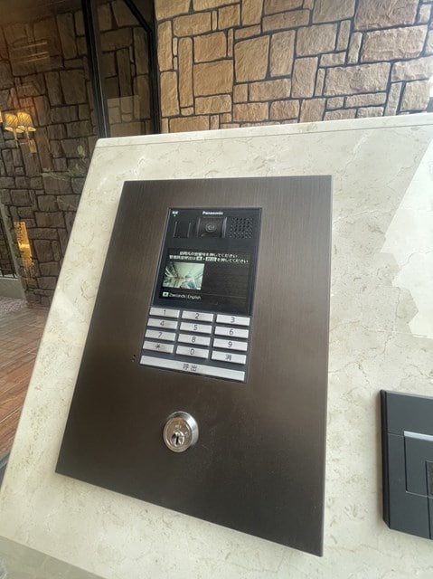 緑地公園駅 徒歩2分 5階の物件外観写真