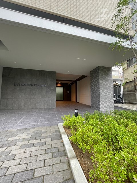 ライブガーデン江坂Ⅸの物件外観写真