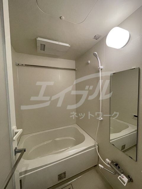 ライブガーデン江坂Ⅸの物件内観写真