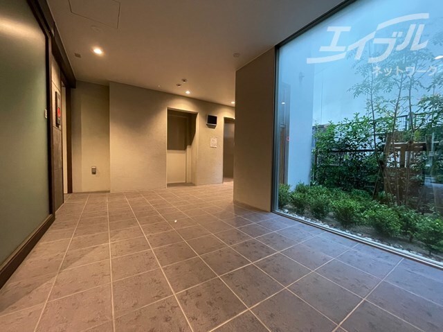 ライブガーデン江坂Ⅸの物件外観写真