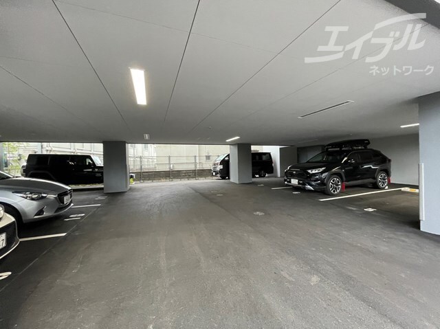 ライブガーデン江坂Ⅸの物件外観写真