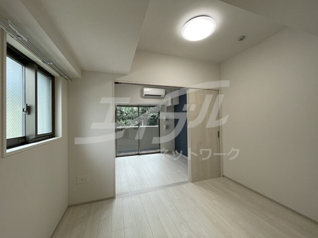 ライブガーデン江坂Ⅸの物件内観写真