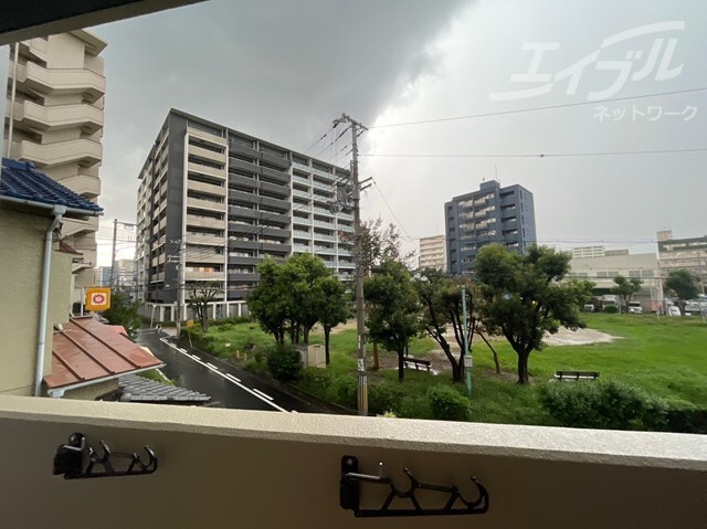 ライブガーデン江坂Ⅸの物件内観写真