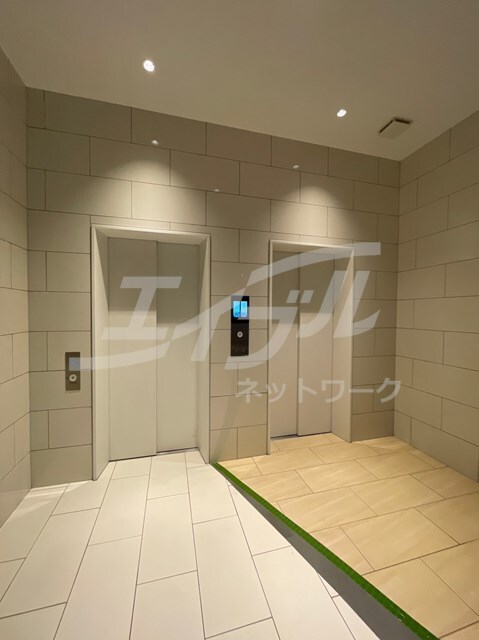 アドバンス江坂ラシュレの物件外観写真