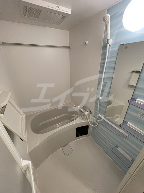 アドバンス江坂ラシュレの物件内観写真