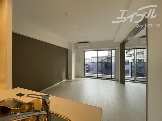 THE MUTUAL 江坂の物件内観写真