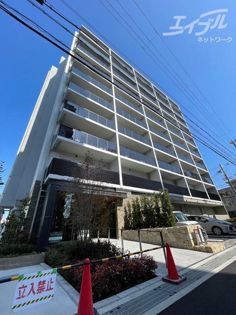 THE MUTUAL 江坂の物件外観写真