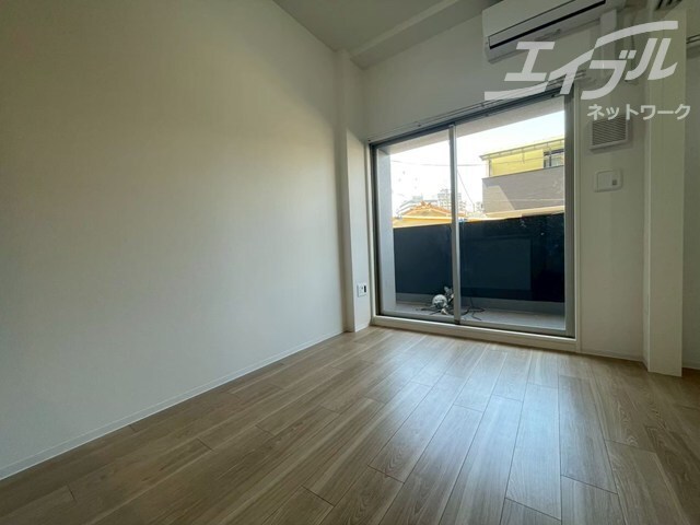 セレニテ江坂エクラの物件内観写真