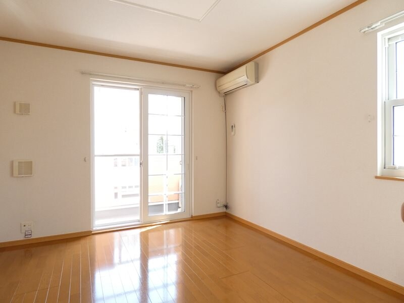 メゾンＦナイヤガラIIの物件内観写真