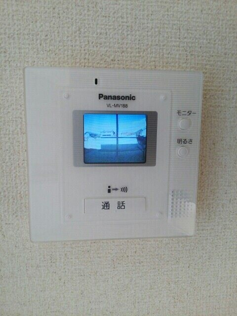 エルディム花水木東棟の物件内観写真