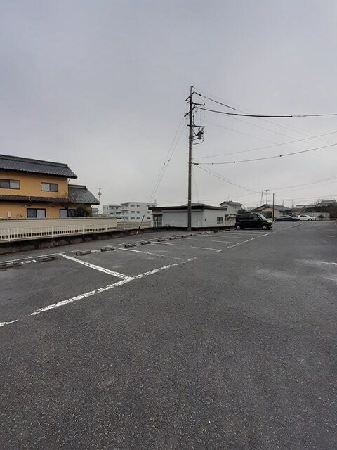 エルディム花水木東棟の物件内観写真