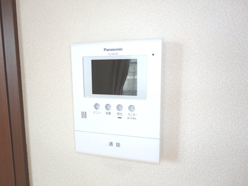 ＳＴＥＰ ＣＯＵＲＴ ＯＮＩＷＡの物件内観写真