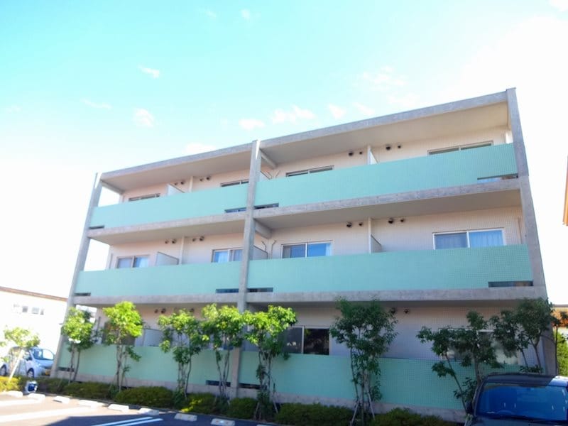 パルフラッツの物件外観写真