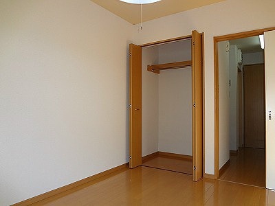 アーバンハウス深志の物件内観写真