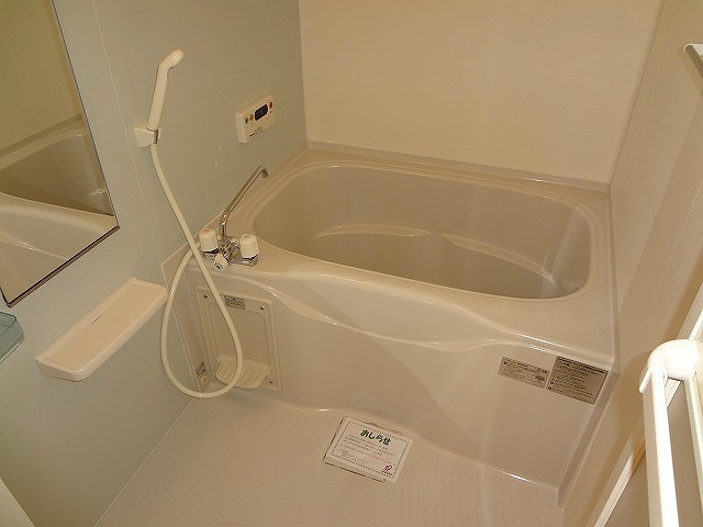 アイリスコートＢの物件内観写真