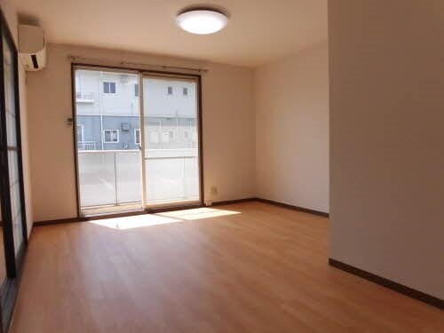 フレグランス上杉Ｂの物件内観写真