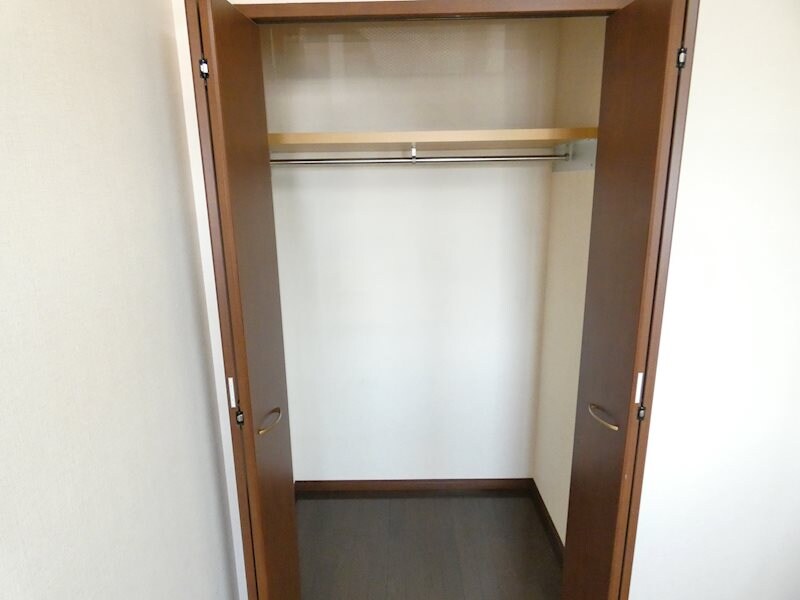 メゾンラサーナの物件内観写真