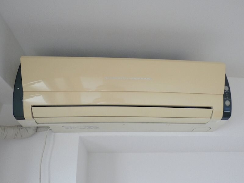 芳川コーポ南棟の物件内観写真