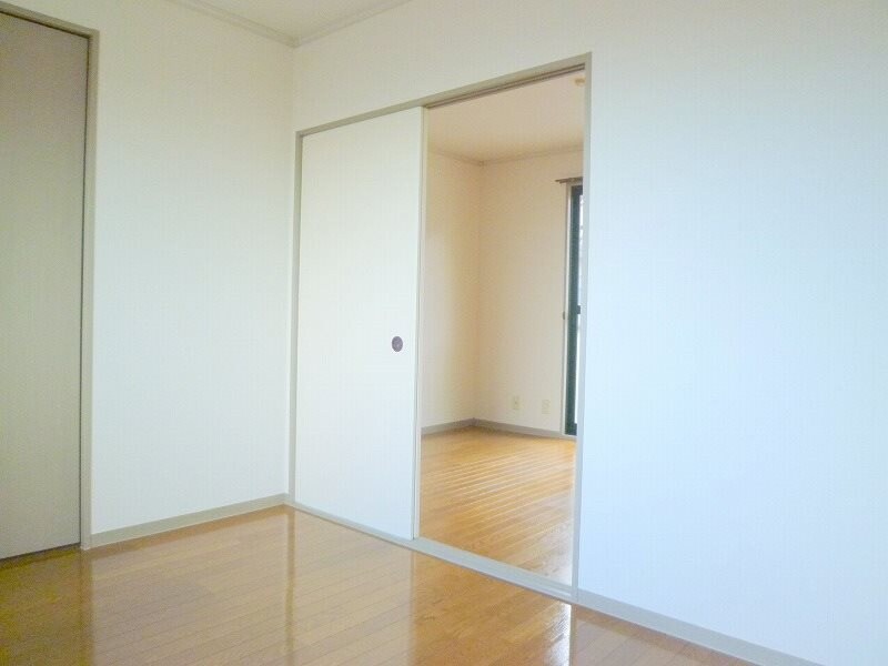 グランディール中村Ａ棟の物件内観写真