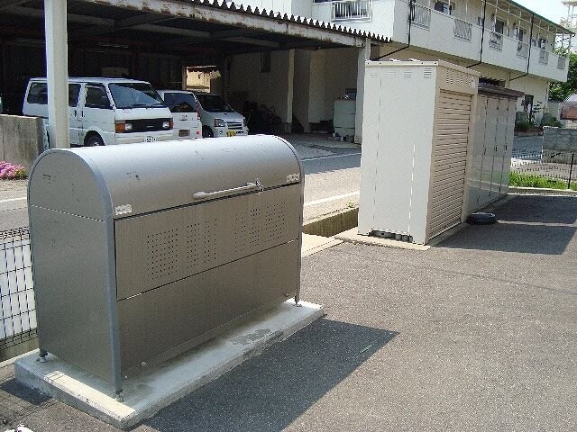 ポート・ヨコヤマの物件内観写真