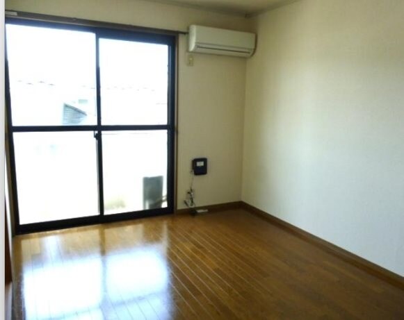 ヴェルジェIの物件内観写真