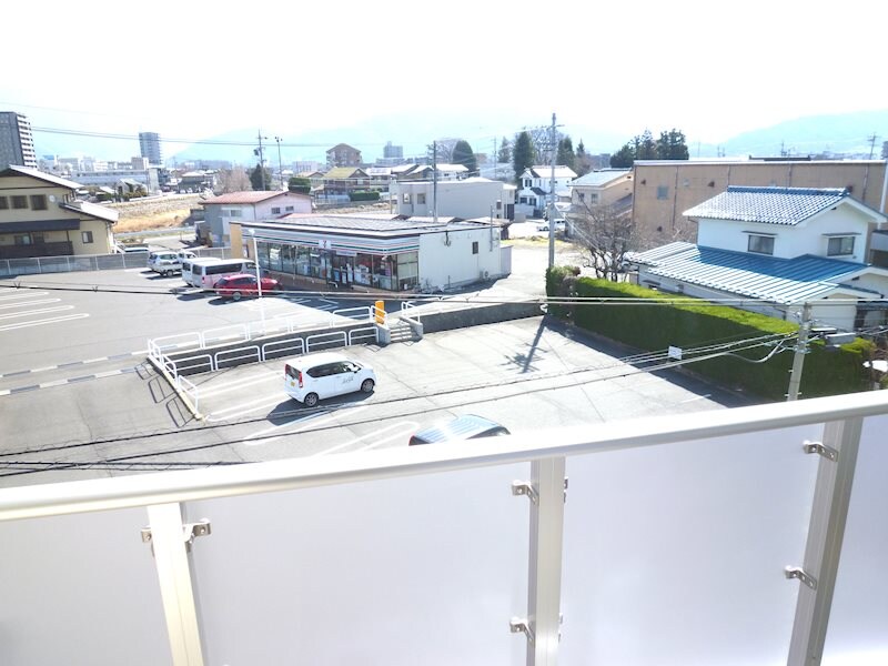 カリーナレジデンスの物件内観写真