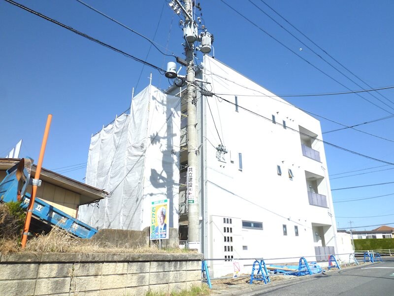 カリーナレジデンスの物件内観写真