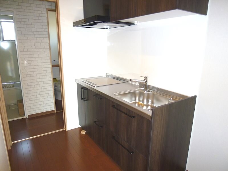 カリーナレジデンスの物件内観写真