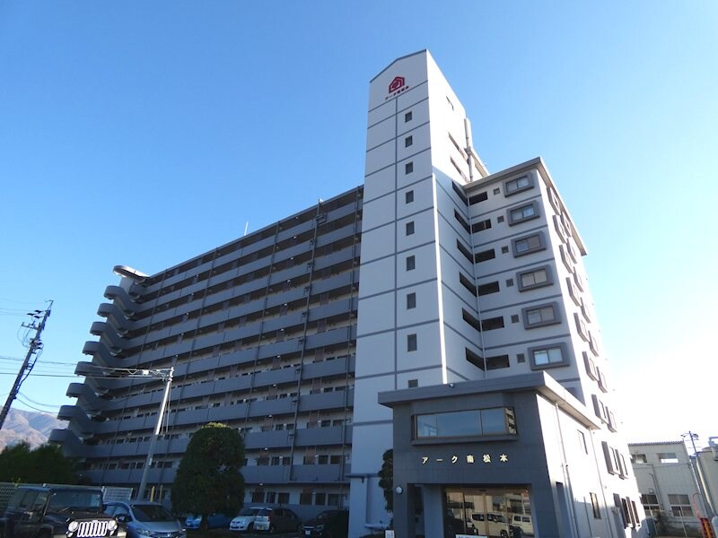 アーク南松本の物件外観写真