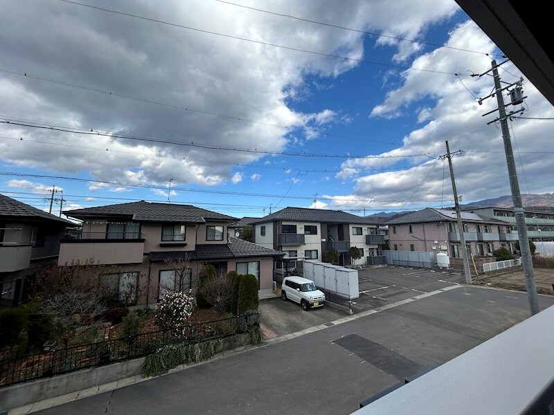 THREEの物件内観写真