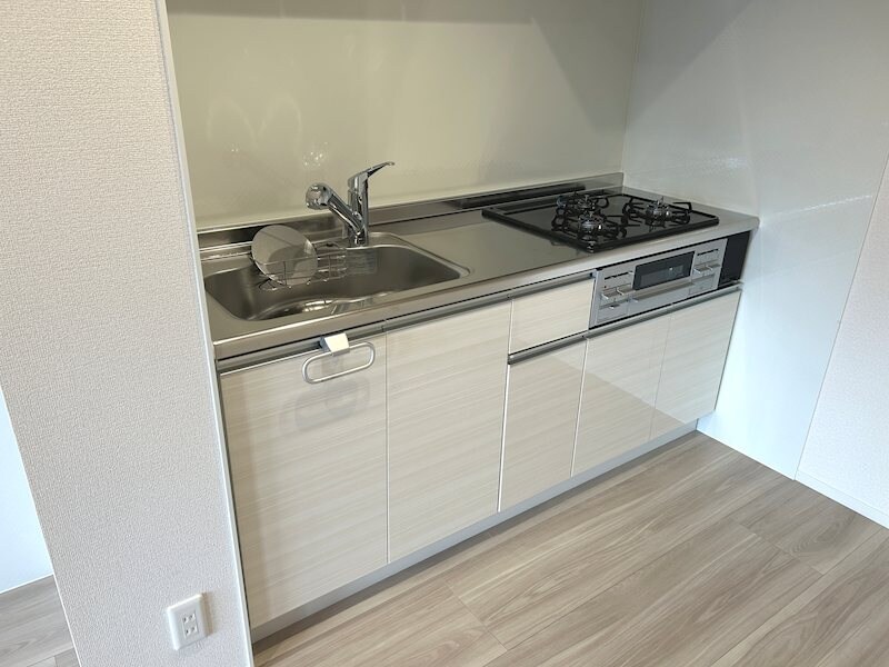 THREEの物件内観写真