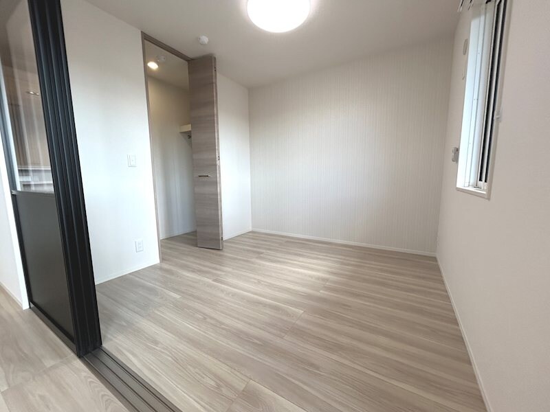 THREEの物件内観写真