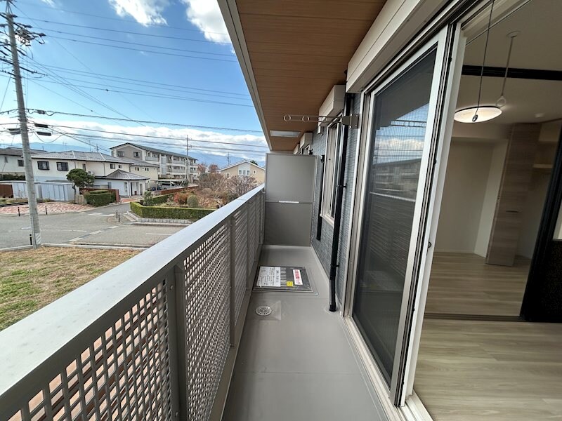 THREEの物件内観写真